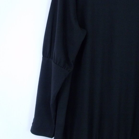 Isabel Maternity Relaxed Body Cut and Sew Dress - Picture 4 of 7